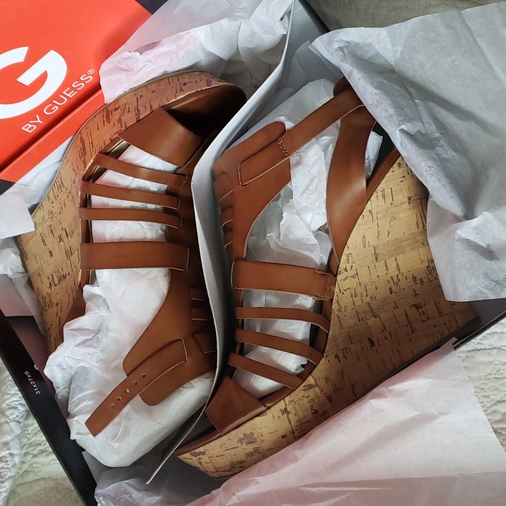 G by Guess Driani 5" wedge Honeyglaze Gladiator sandals | W11US